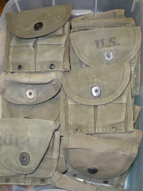 Pouch M1 Carbine USED QTY 1, Holds 2 15rd Magazines