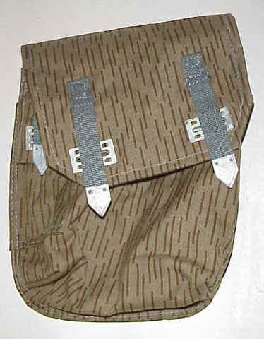 AK Drum Pouch East German Raindrop Pattern Excellent