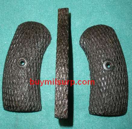 Grip Set (3 Pieces) M1895 Russian Nagant Revolver DARK WOOD VG - Click Image to Close