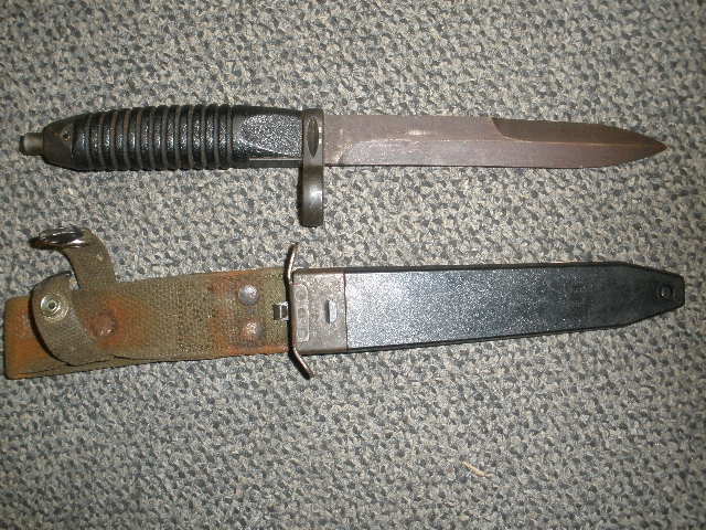 HK G93 Bayonet with Scabbard USED