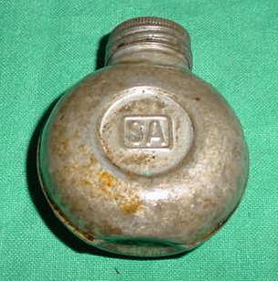 Oiler Finnish SA Marked Single Spout Metal VG Condition