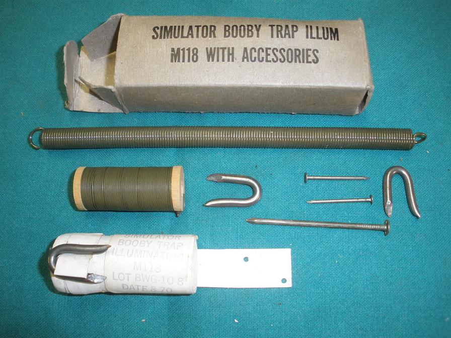 US M118 Similator Booby Trap Illum with Accessories