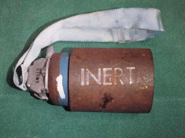 US M42 Dispensed Munitions INERT - Click Image to Close