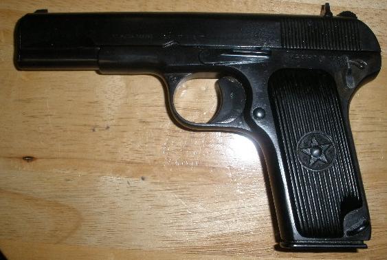 Russian TT-33 Tokarev Pistol 195? - Click Image to Close