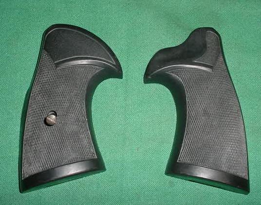 S&W K Frame Grips, Used with Screws - Click Image to Close