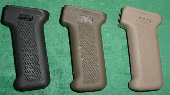 AK Standard Grip - TAPCO BLACK